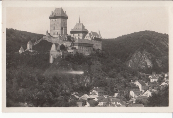 Burg Karlstein 1944 95 015 ●